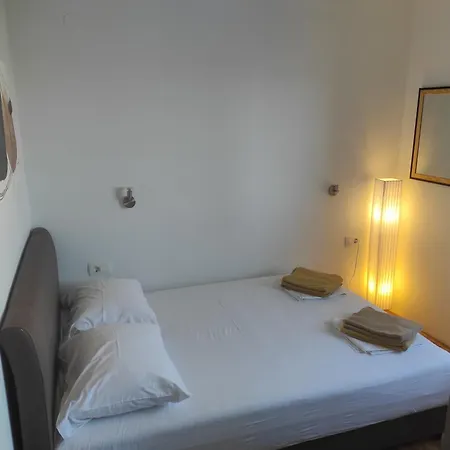 Seaview Apartment